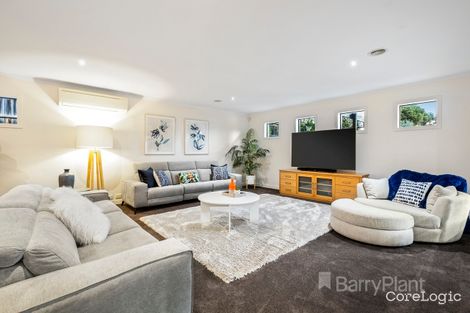 Property photo of 1 Viola Close Greensborough VIC 3088