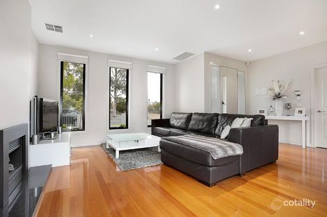 1/27 Grice Cres, Essendon, VIC 3040