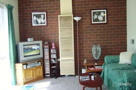 Property photo of 2/16 Sinclair Avenue Morwell VIC 3840