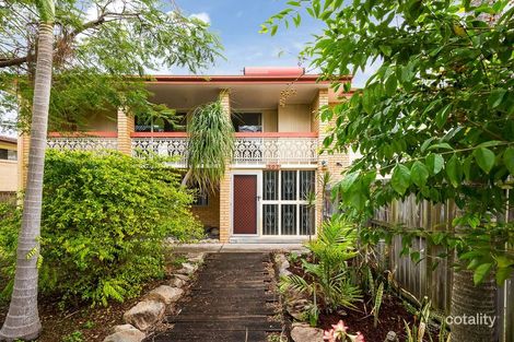 Property photo of 307 Cliveden Avenue Oxley QLD 4075