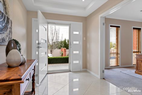 Property photo of 8 Nobel Court Highbury SA 5089