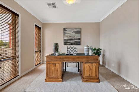 Property photo of 8 Nobel Court Highbury SA 5089