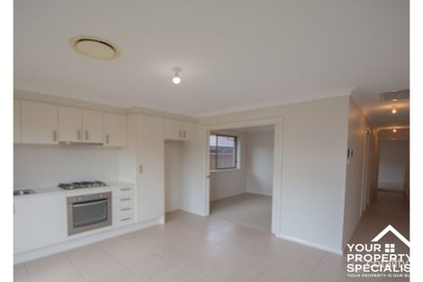 5 Jeffery St, Carnes Hill, NSW 2171