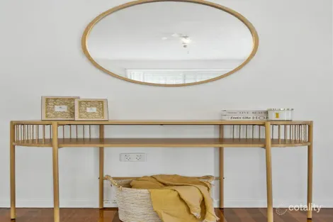 Property photo of 18 Laconia Street Mansfield QLD 4122