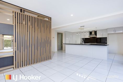 Property photo of 3 Boulevard Place Hillvue NSW 2340