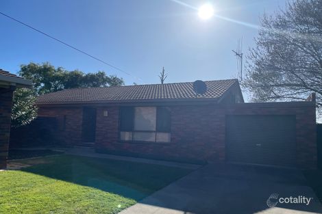 2/14 Park St, Strathdale, VIC 3550