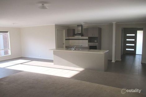 Property photo of 21 Dardel Drive Bannockburn VIC 3331