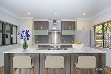 Property photo of 1-3 Valla Close Kewarra Beach QLD 4879