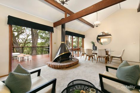 Property photo of 32 Campbell Drive Wahroonga NSW 2076