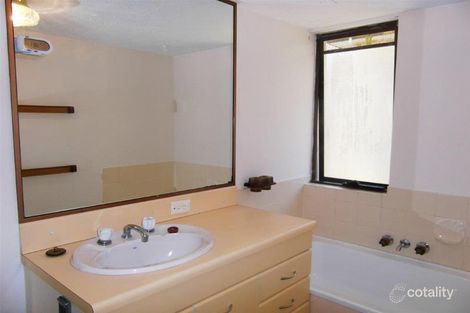 17 Thornton St, Surfers Paradise, QLD 4217