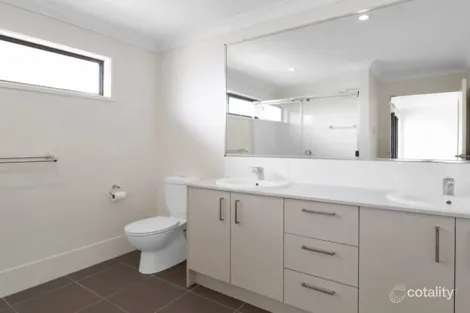 Property photo of 1/4 Kirribilli Avenue East Mackay QLD 4740