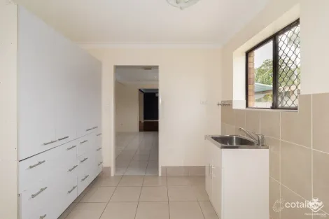 Property photo of 11 Mapleleaf Street Eight Mile Plains QLD 4113