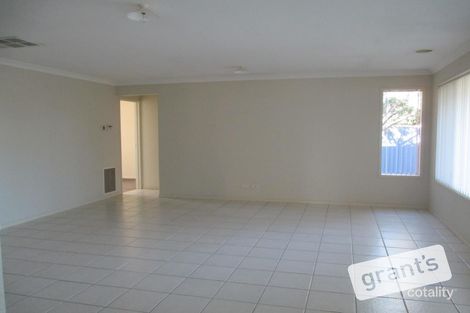 Property photo of 17 River Red Grove Pakenham VIC 3810