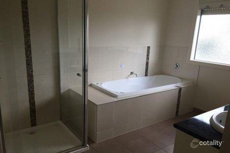 Property photo of 1/64 George Street St Albans VIC 3021
