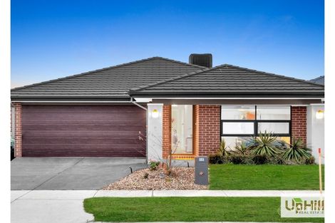 Property photo of 25 Shulze Drive Clyde North VIC 3978