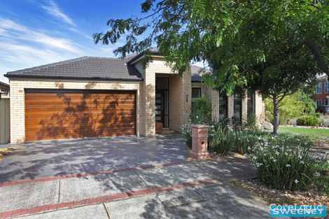 Property photo of 20 Dunstall Gardens Caroline Springs VIC 3023