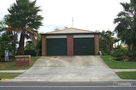 2/68 Brown St, Labrador, QLD 4215