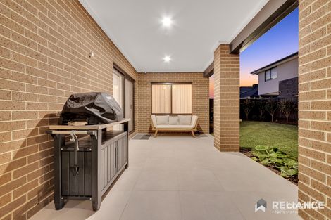 Property photo of 2 Arnhem Road Wyndham Vale VIC 3024