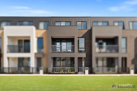 Property photo of 10 Creativity Walk Aintree VIC 3336