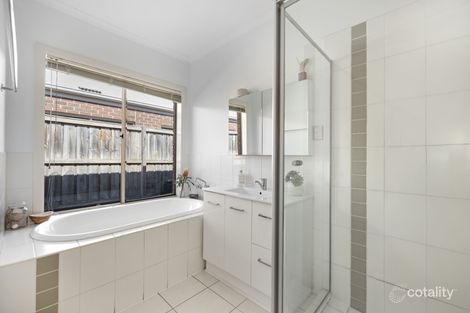 Property photo of 73 Viewgrand Drive Berwick VIC 3806
