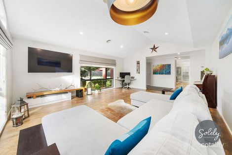 Property photo of 2/9 Coral Drive Jerrabomberra NSW 2619