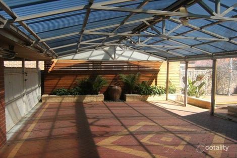 Property photo of 3 Honeyeater Crescent Taylors Lakes VIC 3038