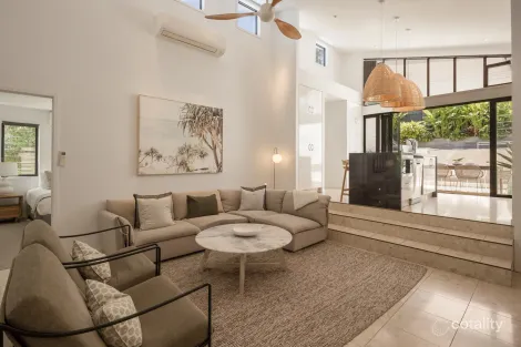 Property photo of 2/8 Nebula Street Sunshine Beach QLD 4567