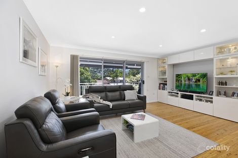 Property photo of 3 Guyagal Street Bateau Bay NSW 2261