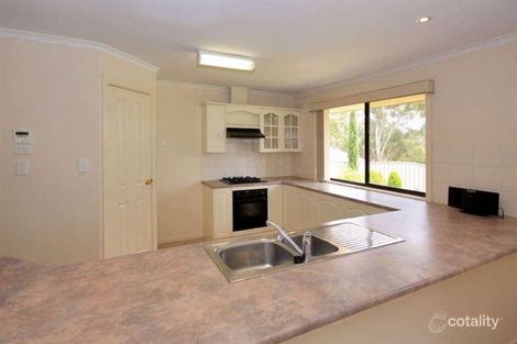 Property photo of 5 Ashridge Court Aberfoyle Park SA 5159