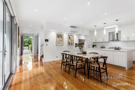 Property photo of 9A Fernhurst Drive Glen Waverley VIC 3150