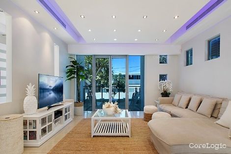 Property photo of 17 Durham Street Southport QLD 4215