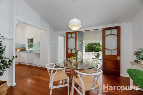 Property photo of 8 Todd Street Shorncliffe QLD 4017