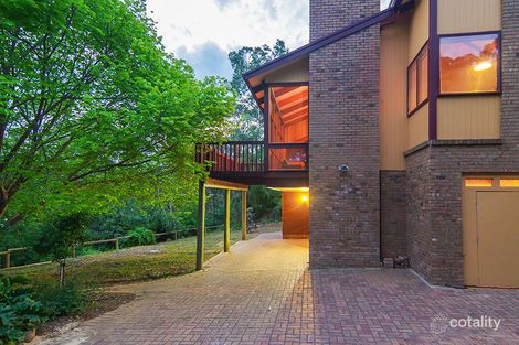 Property photo of 2 Ash Court Belair SA 5052