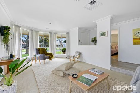 Property photo of 27 Fig Court Cranbourne North VIC 3977