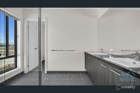 Property photo of 52 Sunflower Drive Beveridge VIC 3753