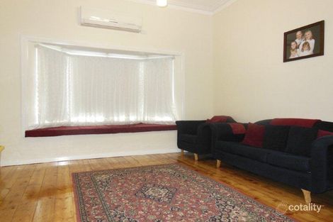 Property photo of 10 Holberg Street Moonee Ponds VIC 3039