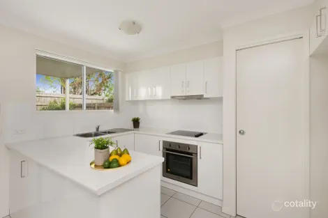 Property photo of 3/28 Waheed Street Marsden QLD 4132