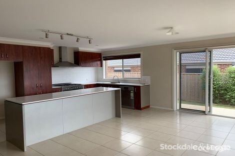 Property photo of 10 Pierview Drive Curlewis VIC 3222