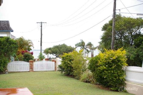Property photo of 30 Grattan Terrace Wynnum QLD 4178