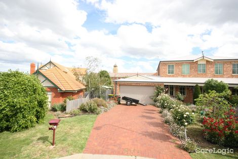 Property photo of 4 Pinehill Court Highton VIC 3216