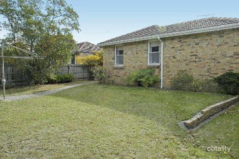 Property photo of 14 Martin Place Glen Waverley VIC 3150