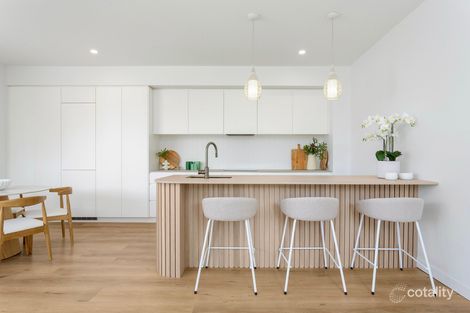 Property photo of 33 Fifth Avenue Palm Beach QLD 4221