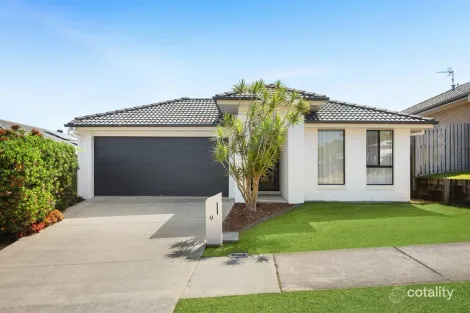 Property photo of 9 Ellenborough Avenue Ormeau Hills QLD 4208