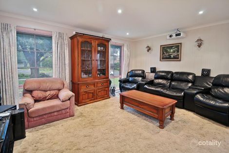 Property photo of 174 Haverbrack Drive Mulgrave VIC 3170