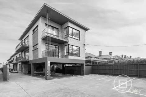 9/114 Blyth St, Brunswick, VIC 3056