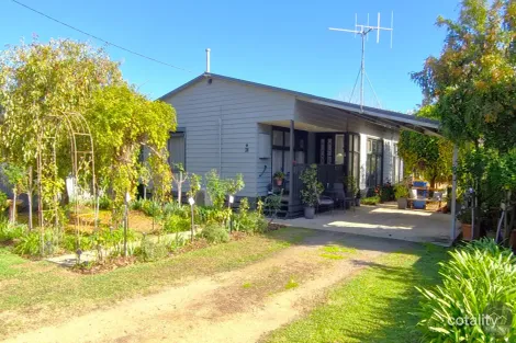 Property photo of 24 Murray Avenue Numurkah VIC 3636