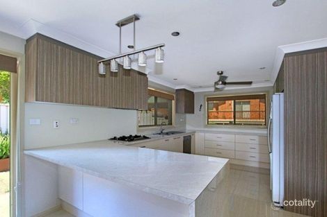 Property photo of 3 Carlyle Close Dapto NSW 2530