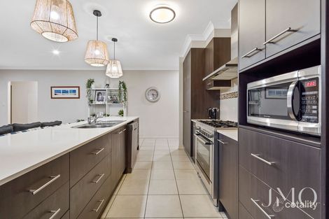 Property photo of 49 Daylesford Circuit Ormeau QLD 4208
