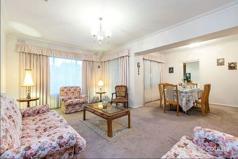 Property photo of 2 Macao Court Cheltenham VIC 3192