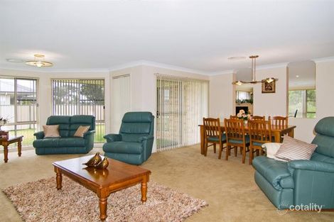 Property photo of 27 Forbes Crescent Heddon Greta NSW 2321